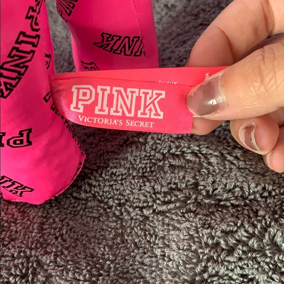 Pink Dog - Picture 4 of 5